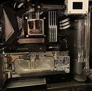 Lian Li V3000 PLUS - FT - extended ATX / SSI EEB
